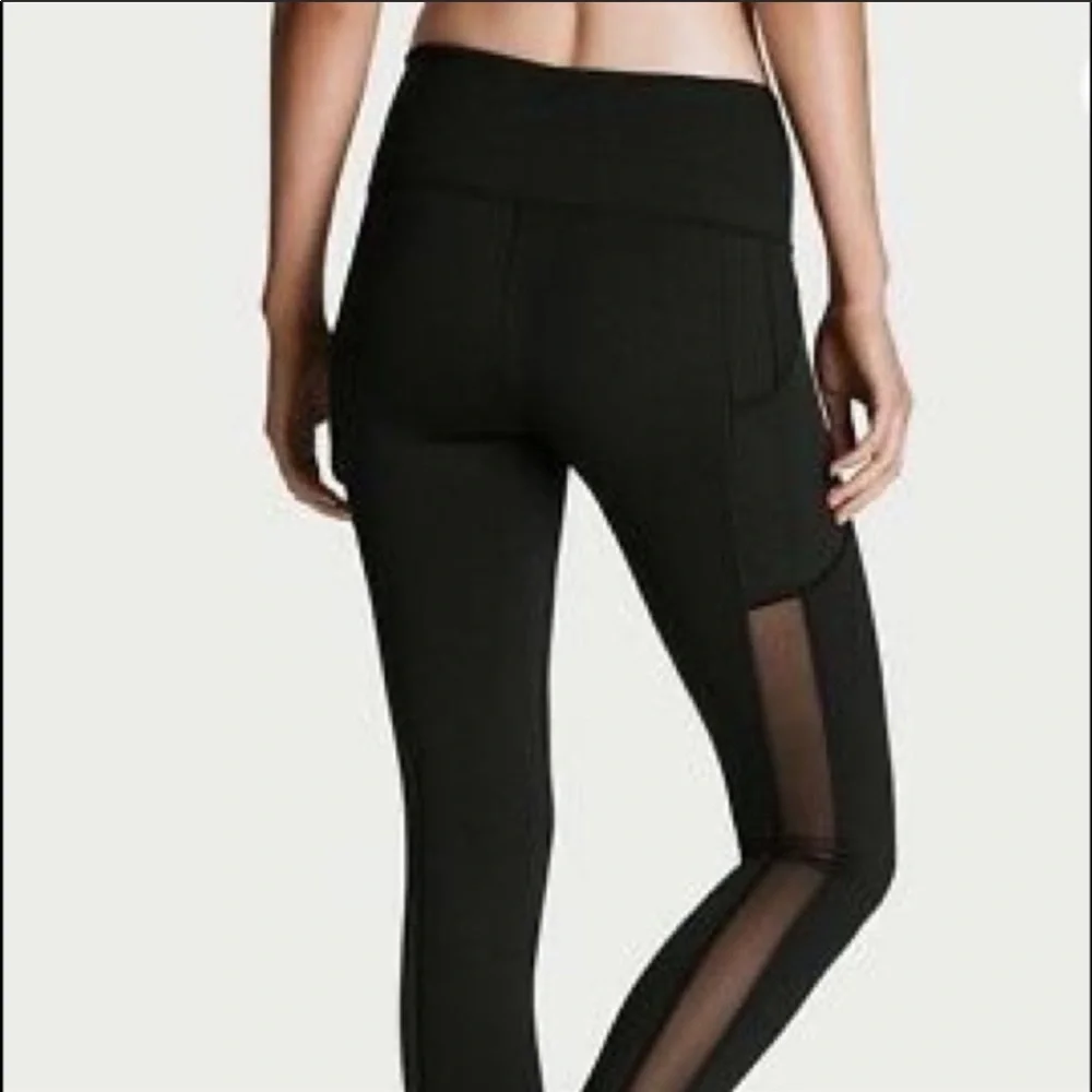 NWT Victoria’s Secret: Extra Small Black Sheer Knockout Workout Tights